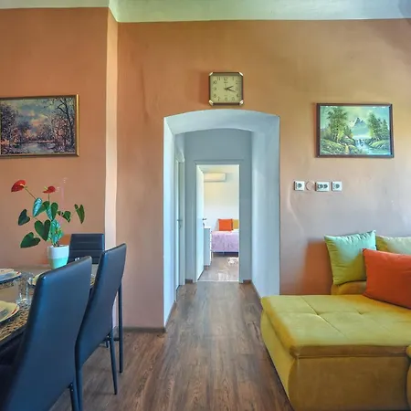 Hanna Apartament Pula